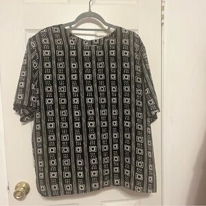 Notations Black and White Geometric‎ Print Blouse